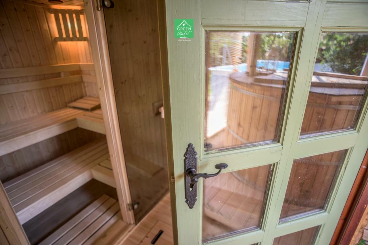 Green Chalet Hotel Veresegyhaz Exterior photo